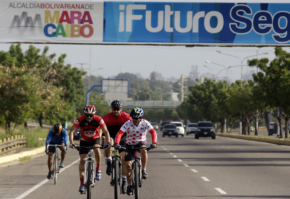 Ciclistas se suman a la Media Maratón de Maracaibo 2019