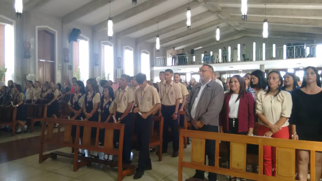 Alcaldía de La Cañada apadrina actos de graduación