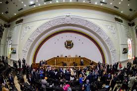 Diputados venezolanos reiteran rechazo a “persecución” contra la AN