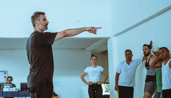 Antonio Ruz oxigena joropo colombiano con danza contemporánea