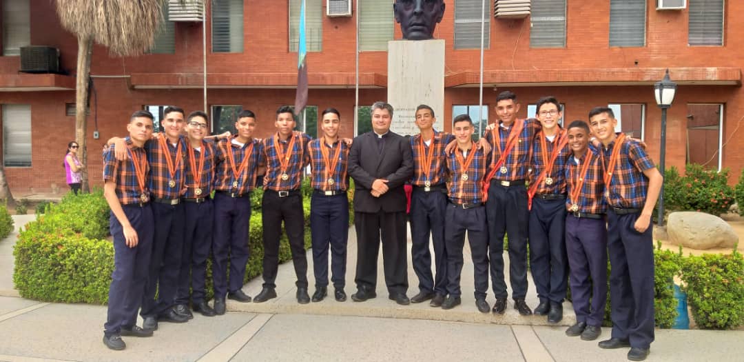 Niños Cantores agradece a Dios por nuevos egresados