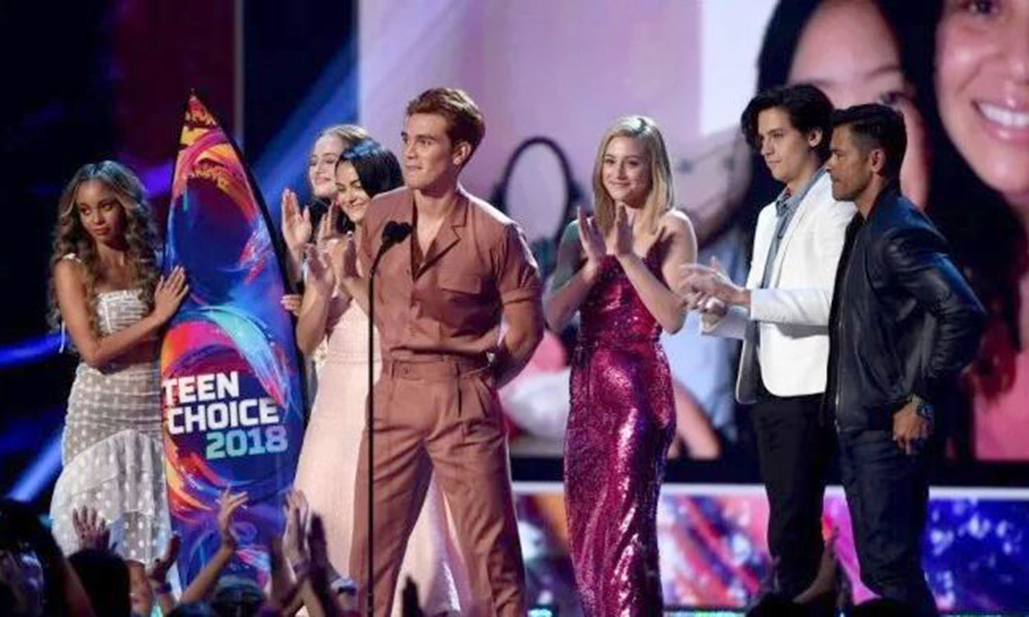 Riverdale y Vengadores: Endgame triunfan en los Teen Choice