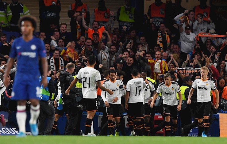 Valencia muestra resiliencia y vence 1-0 al Chelsea