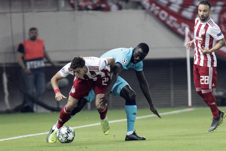 Tottenham deja escapar la victoria en Grecia