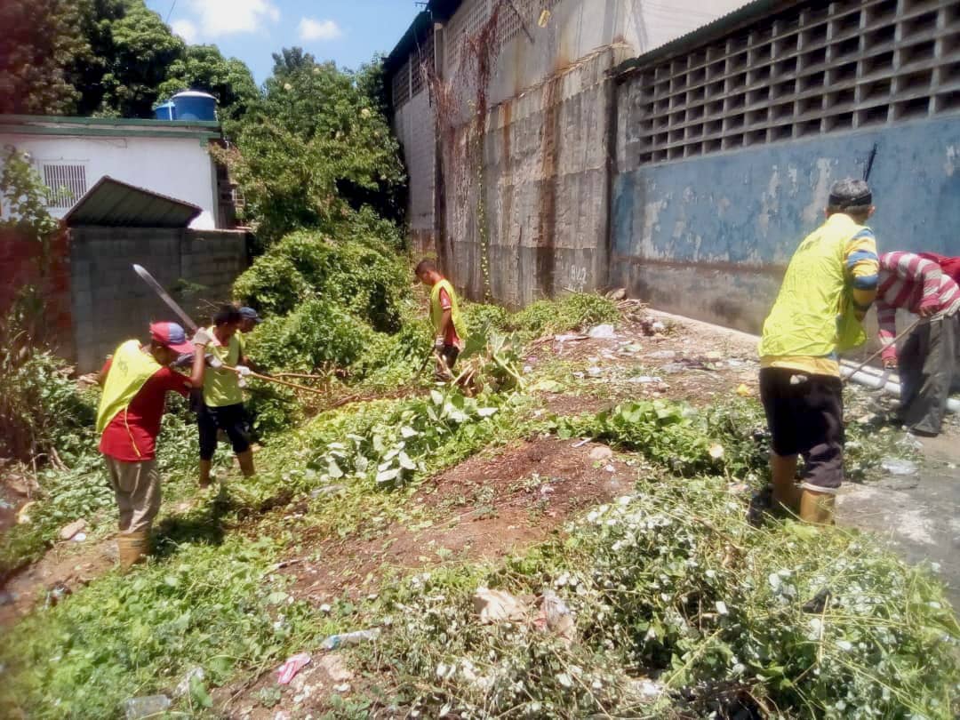 Mantenimiento de cañadas evitó inundaciones en Maracaibo