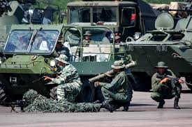 Venezuela inicia ejercicio militar con tropa en límites con Colombia