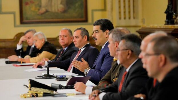 Gobierno evalúa elevar penas por "traición a la patria"