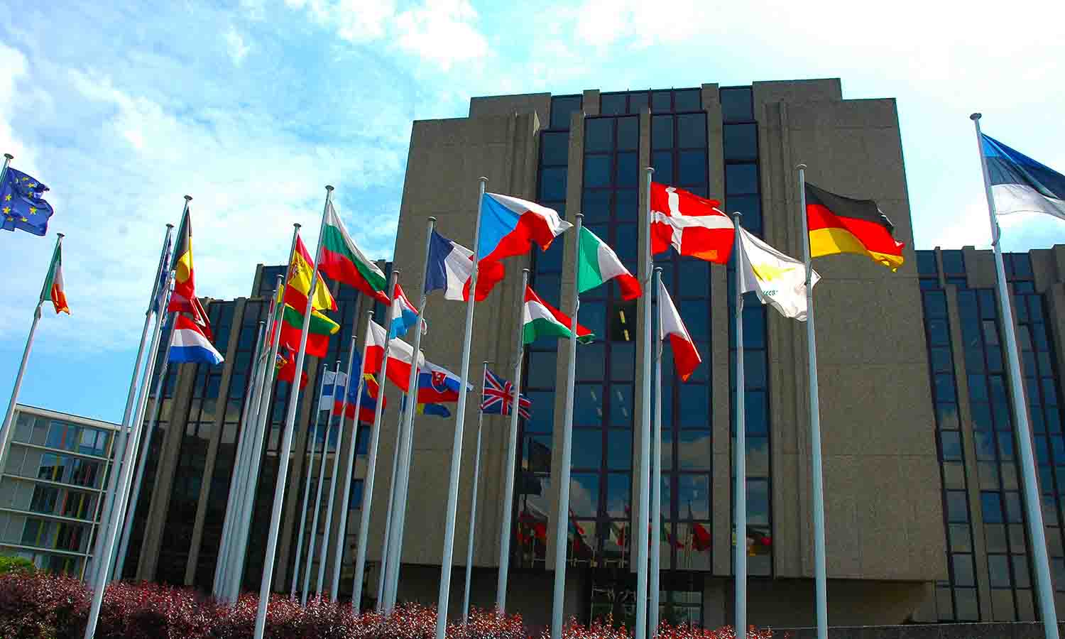 Justicia europea desestima recurso de Venezuela y avala sanciones de UE