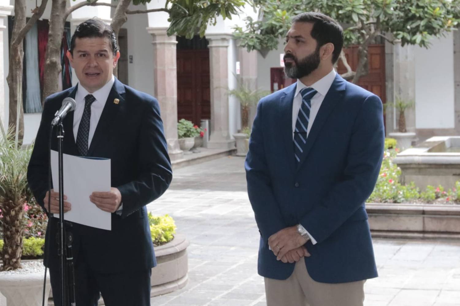 Ecuador acusa de los saqueos al "correísmo organizado"