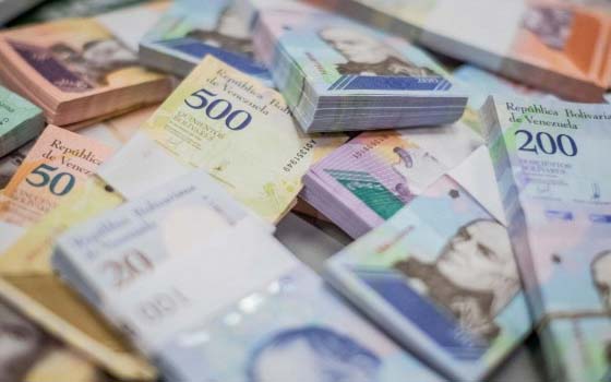 Patronales: Alza del salario mínimo es un "paño caliente”
