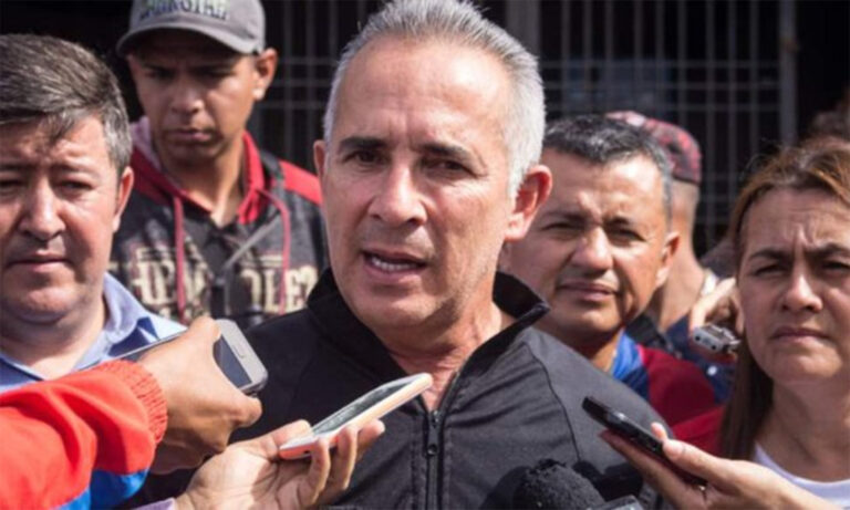 Freddy Bernal denuncia usurpación de su identidad para extorsionar