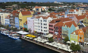 Aruba y Curazao aumentan citas para visas tras triplicarse la demanda