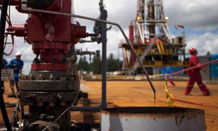 Exportación petrolera del país cae 38 % por fallas en mejoradores