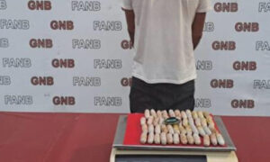 Privan de libertad a hombre con 48 dediles de cocaína en Trujillo