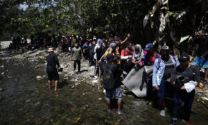 Reportan que 199.363 venezolanos cruzaron el Darién este año