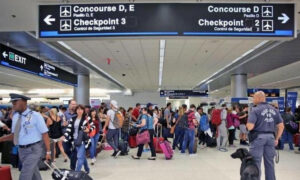 Tráfico de pasajeros en aerolíneas casi iguala cifras de antes del covid-19