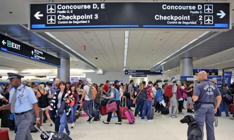 Tráfico de pasajeros en aerolíneas casi iguala cifras de antes del covid-19