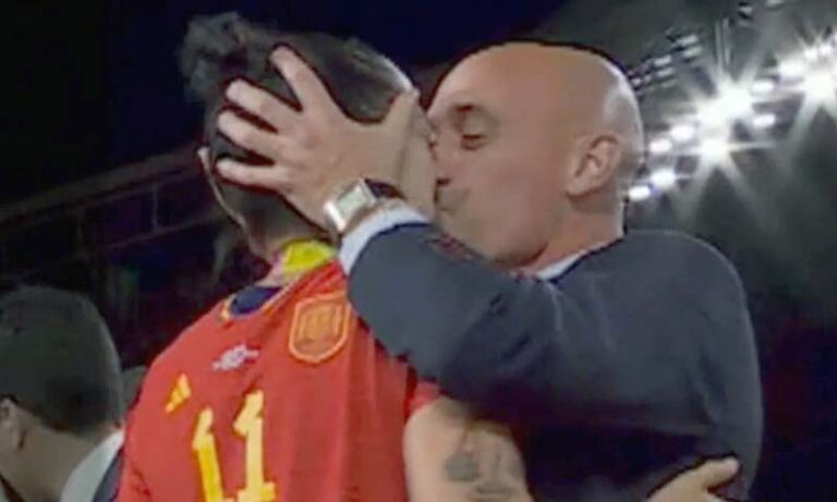 Fiscalía española consultará si el beso de Rubiales es delito en Australia
