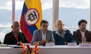 “Zonas humanitarias” pactadas en diálogos crearán Gobierno y ELN