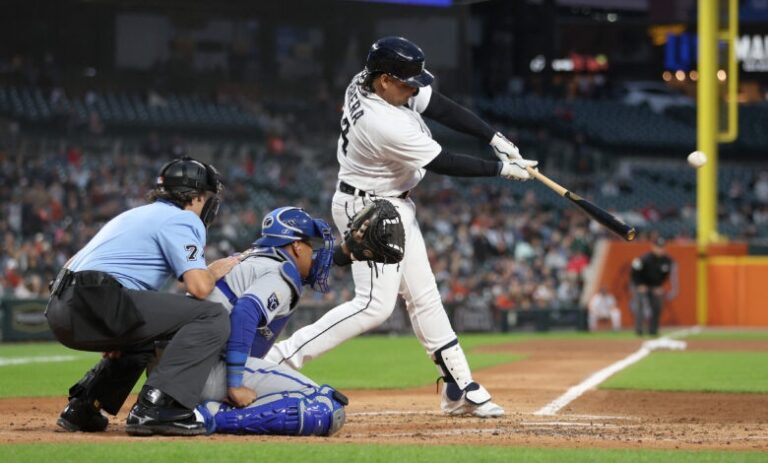 Los Tigres dejan atrás a Bravos