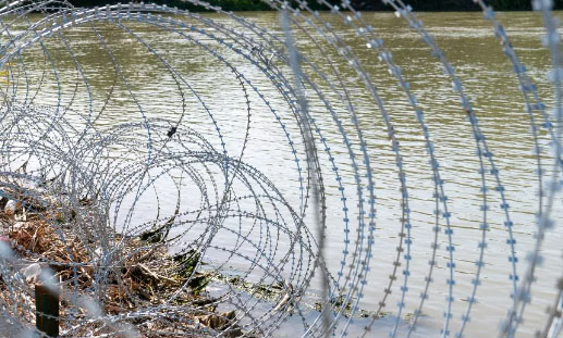 Denuncian laguna negra detrás del Terminal