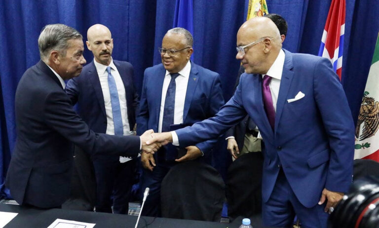 TSJ ordenaría recolectar de nuevo 1 % de firmas