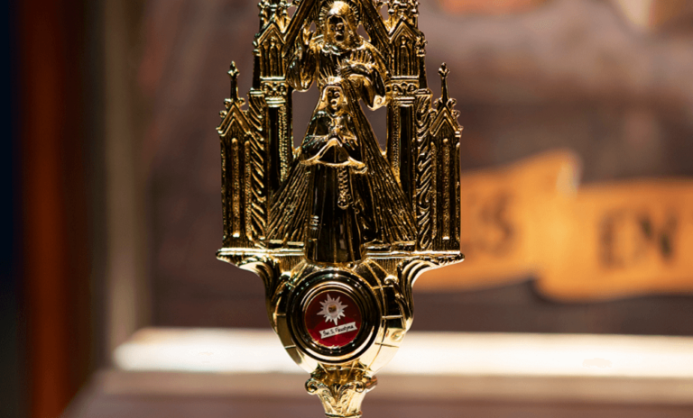 "Muerte de afroamericanos demuestra 'graves problemas'"