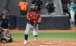 Bravos mantiene a Acuña Jr. fuera del róster por lesión