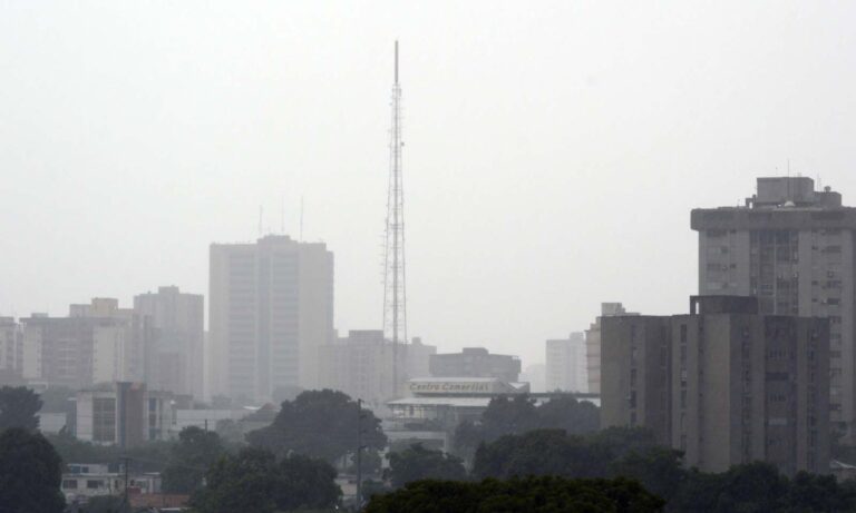 Unión Eléctrica prevé un déficit de energía del 28 % este viernes en Cuba
