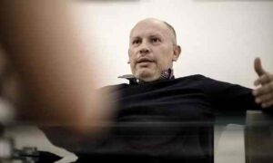 Embajador de Colombia presenta credenciales ante Maduro