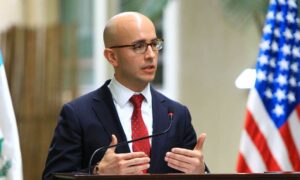 Gobernación afina proceso para entrega de taxis