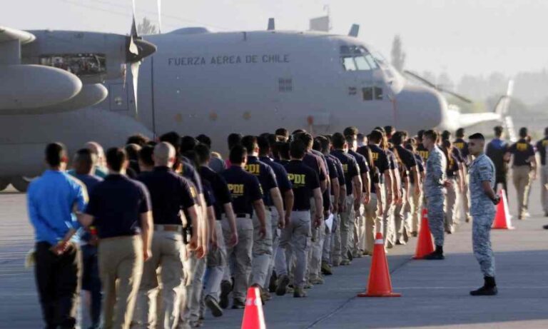 Chile busca “todos los elementos diplomáticos” para retomar expulsiones a Venezuela