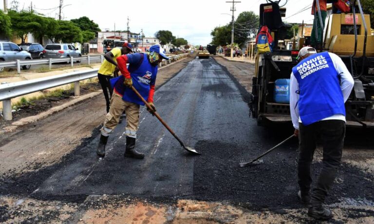 Gobernación del Zulia trabaja por mejorar la vialidad de la región