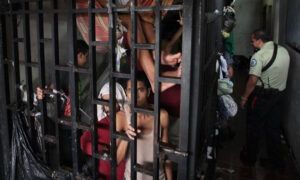 Solórzano denuncia desaparición de tres venezolanos en alta mar