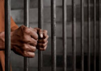 Reclusos de Tocuyito secuestran a Baduel y a Tirado