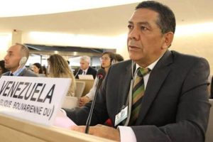 Diputados de Amazonas por temor duermen en la AN