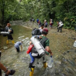 Capriles convoca movilizaciones para activar el 20 % de firmas