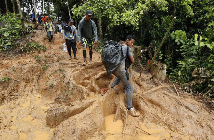 Cesta Opep se ubica en 38,29 dólares por barril
