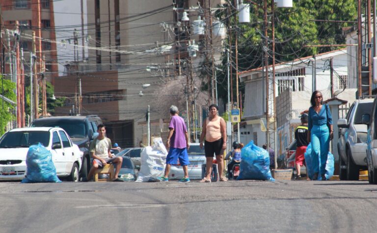 Empresario se declara culpable de sobornos en PDVSA