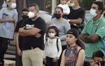 Tirotean a profesor en la puerta de su finca