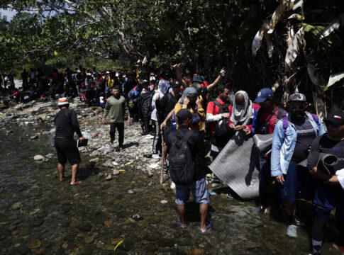 Confirman que Colombia exige tarjeta migratoria