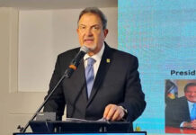 “El aumento de sueldos de Maduro es una ilusión”