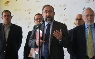 Istúriz: La oposición busca “que le den un tiro a alguien” el 1-S