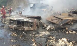 Contabilizan 30 muertes en accidente en autopista de oriente
