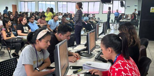 Cambio curricular “simplificará contenidos al mínimo”