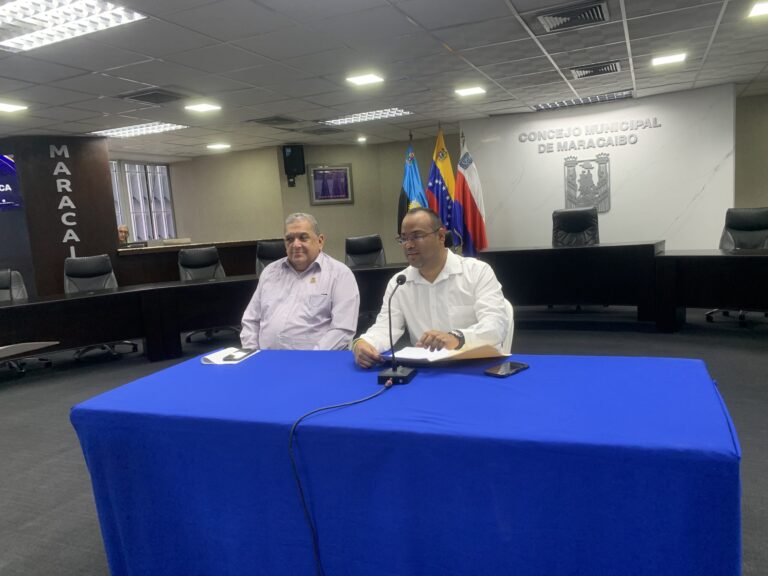Ramos Allup inicia gira por Zulia y lo reciben con cortes eléctricos