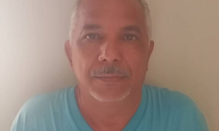 Labrador acusa negativa para discutir ley de comunidad gay
