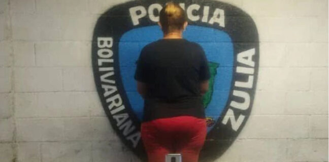 Los huecos se comen el corredor vial Cujicito