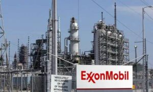ExxonMobil continuará aumentando la producción de crudo en Guyana