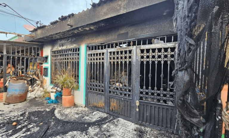 Mueren 8 miembros de una familia por incendio de su casa en Colombia